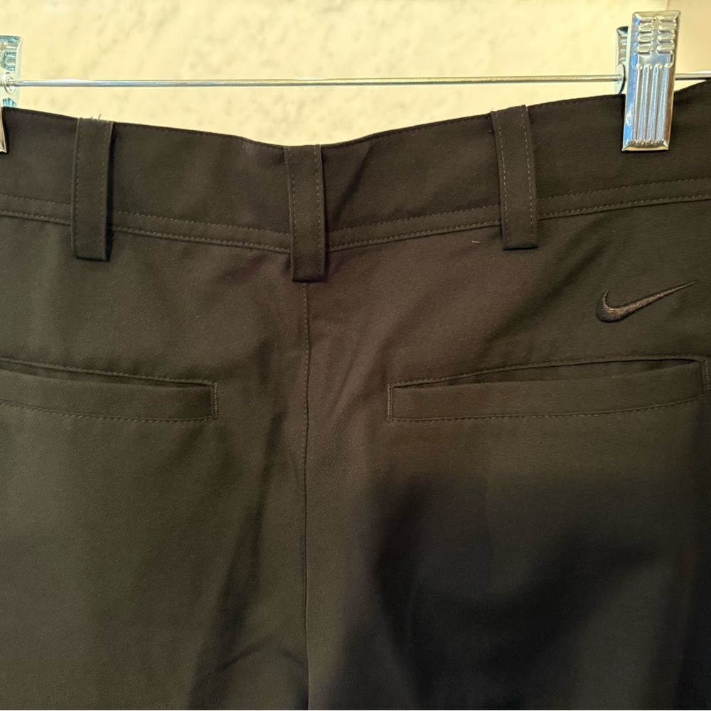 Like New Nike Golf Boys Black Long Dri-Fit Pants Size Medium Retails $68 - Picture 5 of 8